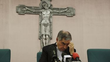 Presunta manipulación de testigos sacude juicio en Vaticano