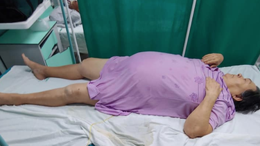 cubano de la isla culpa a medicos de hospital en camagüey por muerte de su madre