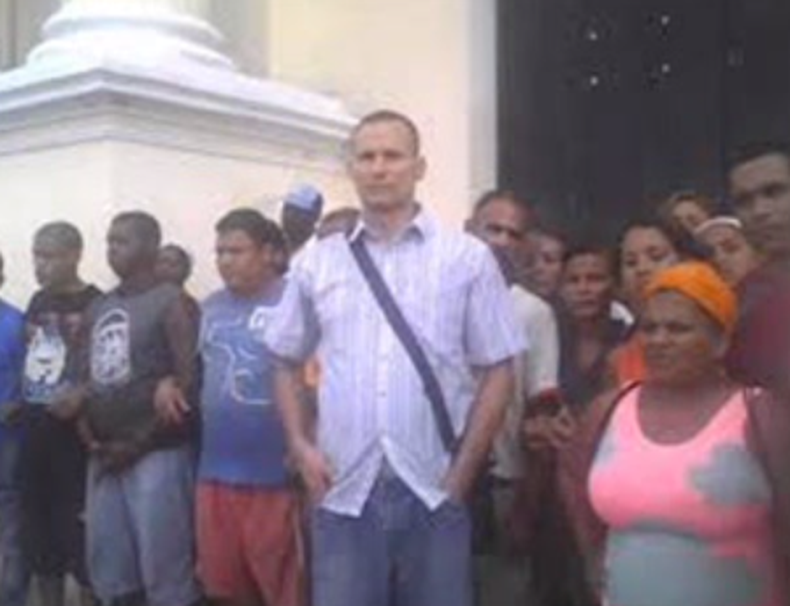 Liberado Jose Daniel Ferrer y el resto de activistas detenidos incluyendo a Julio Valcarcel de Palma Soriano. Régimen secuestró juguetes y dinero en efectivo.