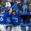 Azulejos hilan 7mo triunfo con grand slam de Springer
