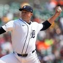 El lanzador de los Tigres de Detroit, Tarik Skubal, lanza contra los Orioles de Baltimore durante la primera entrada de un partido de béisbol el miércoles 29 de julio de 2026, en Detroit. (Foto AP/Paul Sancya)