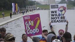 La marcha de orgullo gay en el National Mall de Washington el 8 de junio del 2025. (AP foto/Alex Brandon)