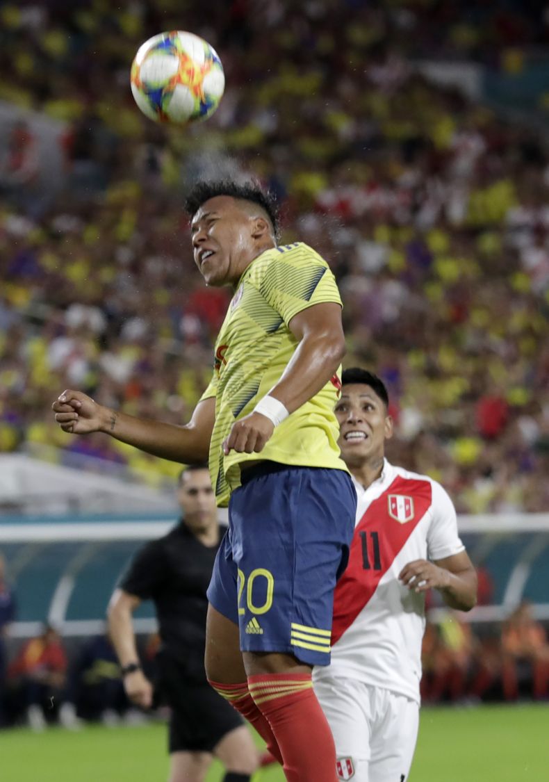 DEP-FUT_COLOMBIA-PERU-0.jpg