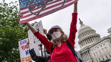 senadores republicanos se niegan a abrir debate sobre armas