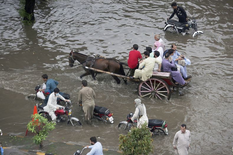 ASI-GEN PAKISTÁN-LLUVIAS