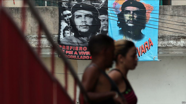 el regimen cubano rinde homenaje al che mientras el pueblo busca que comer