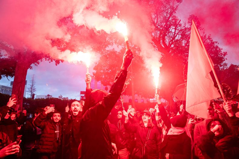 Una protesta contra el presidente Kais Saied en Túnez el 22 de noviembre del 2025. (AP foto/Anis Mili)