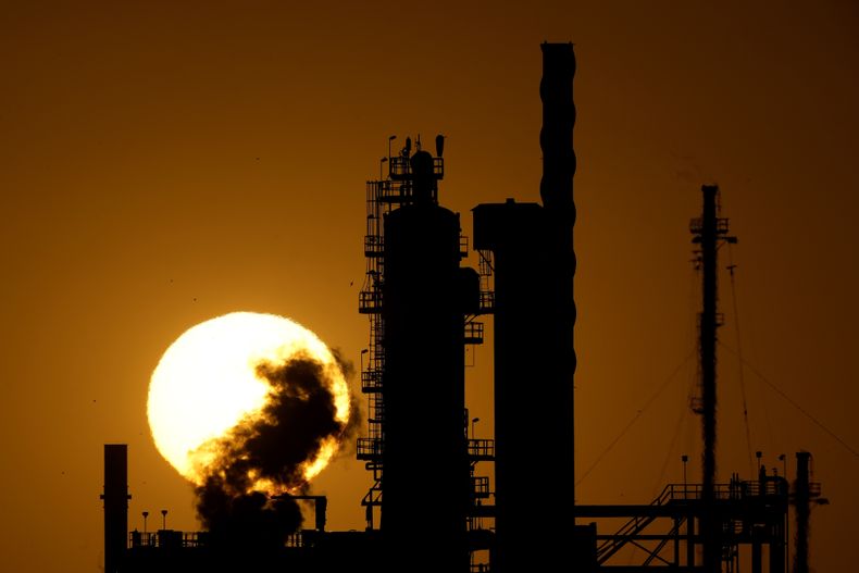 La refinería CHS en McPherson, Kansas, el 28 de septiembre del 2024. (AP foto/Charlie Riedel)