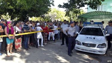 cubanos en ecuador se reunen para exigir sus derechos