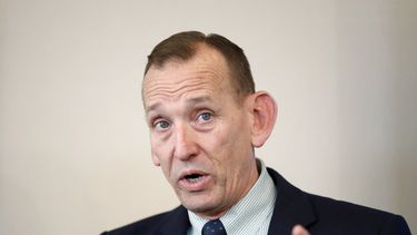 Renuncia director del Servicio Secreto de EEUU