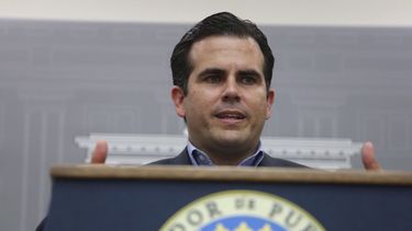 rossello presenta planes de reorganizacion para justicia y agricultura