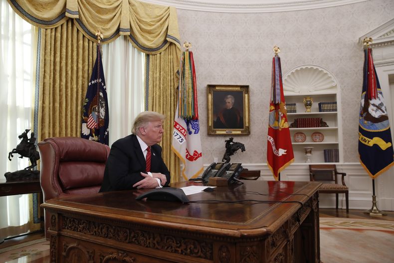 AMN-GEN_TRUMP-NAVIDAD-0.jpg
