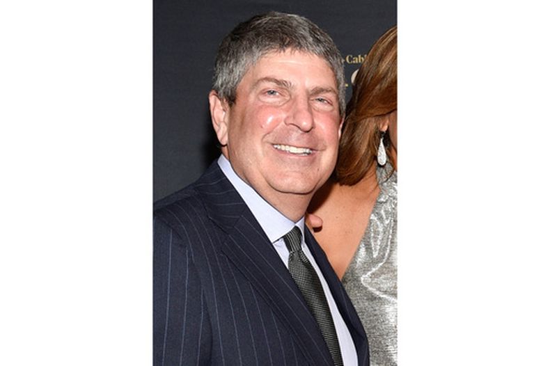 ARCHIVO - El director ejecutivo de NBCUniversal, Jeff Shell, posa para una foto en la 30ª gala anual de los premios Broadcasting and Cable Hall of Fame Awards, celebrada en el Ziegfeld Ballroom el 14 de abril de 2022 en Nueva York. (Foto Evan Agostini/Invision/AP, archivo)