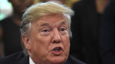 Cuota para pedir asilo de Trump aumentaría la carga a pobres