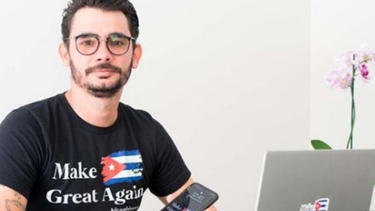 joven se inspira en lema de campana de trump en su apuesta por una cuba diferente