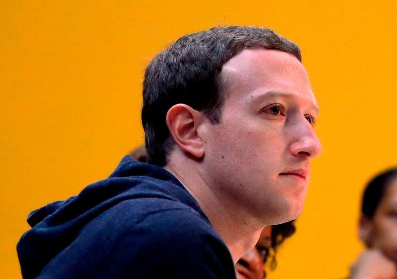AMN-TEC_FACEBOOK-PRIVACIDAD-0.jpg