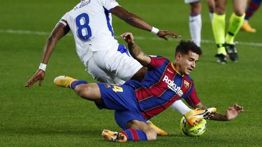 Coutinho se operará rodilla izquierda