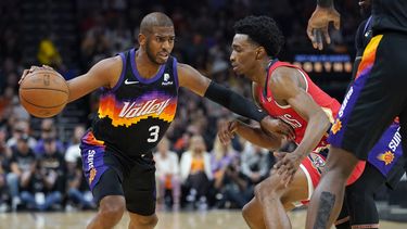 Paul y los Suns dominan a Pelicans en el primero de la serie