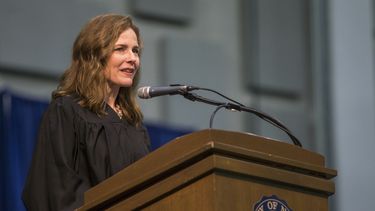 Republicanos: Trump nominará a Barrett a Corte Suprema