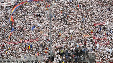 Marchan contra ‘abusos’ de campaña anticorrupción en Rumania