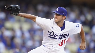 Dodgers remontan en 8va victoria en fila sobre los Cachorros