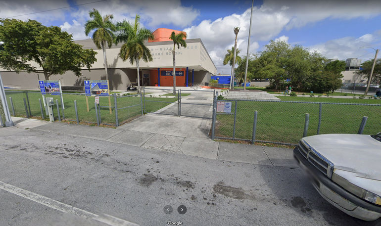 Policía anuncia arresto de tercer adolescente por hacer amenazas contra escuela en Miami