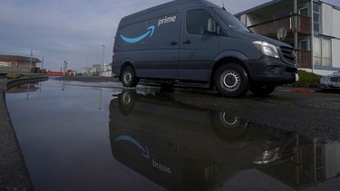 Amazon comienza despidos masivos a nivel corporativo