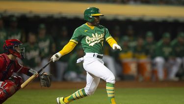 Kemp impulsa a Atléticos sobre Angelinos en el 10mo