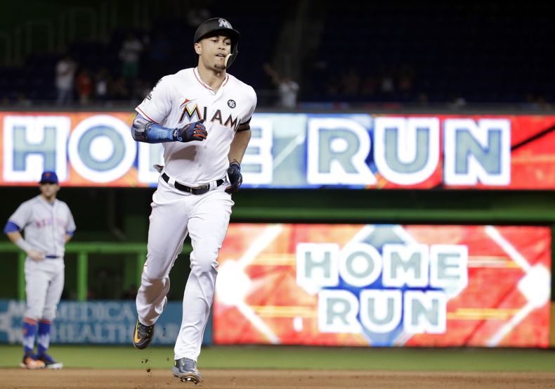DEP-BEI_YANQUIS-MARLINS_CANJE-0.jpg