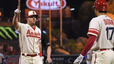 Walsh batea para el ciclo, Angelinos vapulean a Mets 11-6