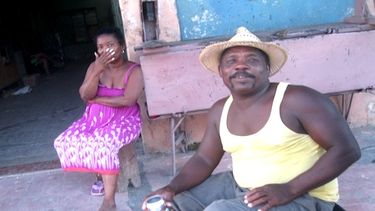 americateve | En el territoriola indigencia toma el color de sus habitantes. Se hace mestiza y negra. Son los barrios de La Bibijagua, Leguina y El Reparto.