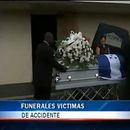 Último adiós a padre e hija