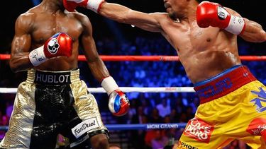 canelo alvarez logra el apoyo de una leyenda en su cruzada contra benavidez: no le tiene miedo