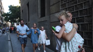 un atentado terrorista en barcelona provoca al menos 13 muertos