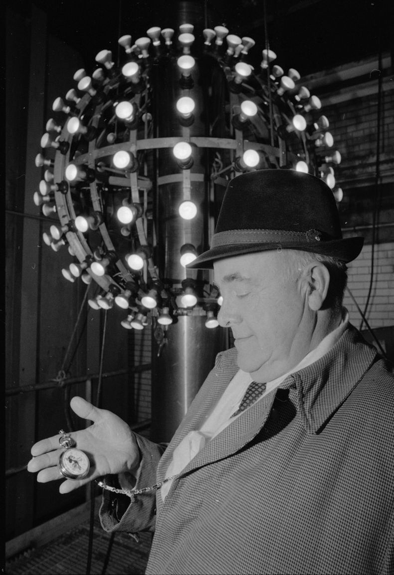 1981 - Russ Brown, superintendent of One Times Square