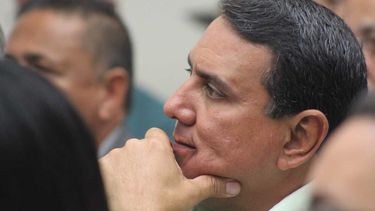 alcalde denuncia que 60% de san lorenzo sigue a oscuras