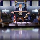 Trump reconoce que frena fondos para voto por correo