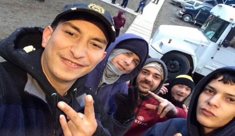 Boricuas en Alaska.jpg