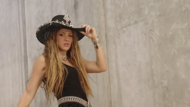 lo que sabemos del documental de shakira sobre su separacion de gerard pique