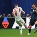 Lionel Messi (10), de Argentina, y Elliot Anderson (8), de Inglaterra, luchan por el balón durante el partido de semifinales de la Copa Mundial de fútbol entre Inglaterra y Argentina en Atlanta, el miércoles 15 de julio de 2026. (Foto AP/Stephanie Scarbrough)