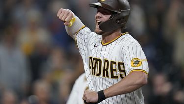 Padres vencen a Gigantes y son 5tos preclasificados