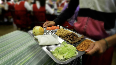 a la espera del desembolso de la asistencia economica alimentaria para estudiantes