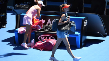¿que hizo realmente maria sharapova en el descanso que tomo para ir al bano en en el abierto de australia?