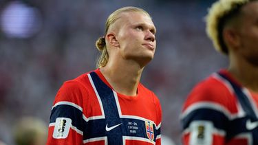 Erling Haaland, de Noruega, abandona la cancha tras la eliminación ante Inglaterra en los cuartos de final de la Copa del Mundo, el sábado 11 de julio de 2026 en Miami Gardens, Florida (AP Foto/Rebecca Blackwell)