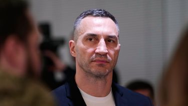 ARCHIVO - Wladimir Klitschko, exboxeador y hermano del alcalde de Kiev, Vitali Klitschko, asiste a un evento en Davos, Suiza, el 22 de enero de 2026. (Foto AP/Markus Schreiber, archivo)