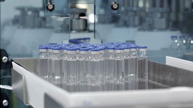 EEUU autoriza refuerzo de vacuna contra COVID de Novavax
