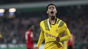 Dortmund avanza a segunda ronda de Copa de Alemania