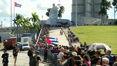 americateve | cubanos cenizas.png