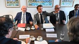 macron: dialogo gobierno-oposicion de venezuela reafirmo proceso de mexico