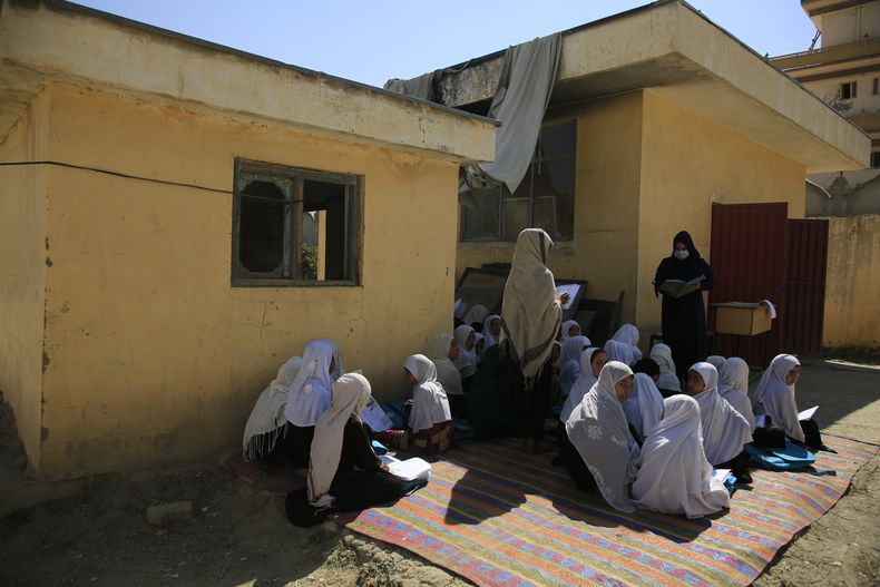 ASI-GEN_AFGANISTAN-ESCUELAS-0.jpg